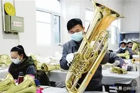 “乐器之乡”吹暖风图片