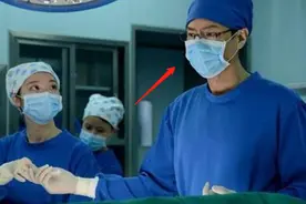 男医生和女医生接生有何区别？丈夫别急着吃醋，这4点差距很明显图片
