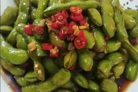 家常凉拌毛豆的做法，香辣爽口，脆嫩入味，健康营养，简单易学图片