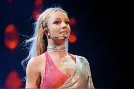 天后布兰妮正式恢复自由，结束近14年监管，曾沦为亲父赚钱工具图片