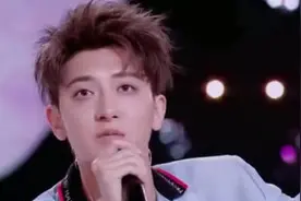 同样是哭，杨超越能得到黄子韬的安慰，张艺凡为什么会被凶？图片