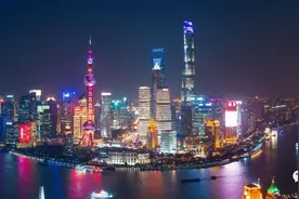 单价持平云著，总价超阅山湖别墅？它是谁，哪来的底气？图片