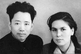 1965年刘亚楼病逝，临终前特意对妻子嘱托：这个家有三件事没做好图片