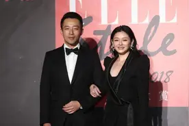 大S胖到失控？穿丝袜套过膝靴满腿褶皱，水桶身材比汪小菲还壮实图片
