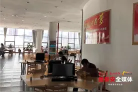 每桌限坐二人……泰安市图书馆全面开放，小伙伴一起“学”起来图片