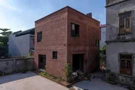 造价仅为6500美元的越南模块住宅：让失去的农田融入建筑图片