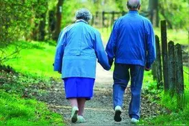 「博主感悟」当你老了，怎样才能度过幸福安康的晚年呢？图片