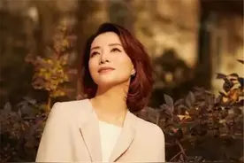 央视一姐董卿也“翻车”了？多年好形象毁于一旦，网友：离开央视图片