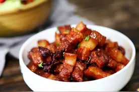 炖红烧肉，啥时候放盐？做对4点，肉软烂鲜香，入口即化，真好吃图片