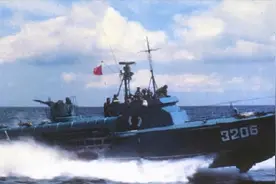 85年，中国为抓回这两个叛徒，在韩国海域与美军对峙，差一点开火图片
