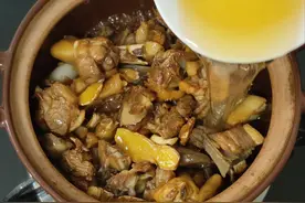 广式麻油鸭，广东人百吃不腻的一道家常菜，喷香不油腻，越吃越爱图片