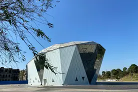 常州西太湖边诺丁小镇 网红打卡景点 新人婚纱摄影取景地 即将被拆图片