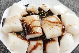 自制米豆腐有窍门，1斤大米5斤水，滑嫩爽口好吃不腻，比豆腐还嫩图片