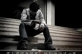 男人为了这个家省吃俭用，付出了所有，结局真的很悲惨图片