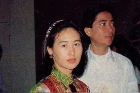 1991年，陈百强含泪送何超琼出嫁，2年后不顾一切为他扶灵图片