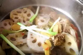 它是根茎蔬菜第一名！秋天吃它，降糖降脂、抗衰护心…不知道亏大了图片