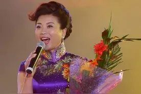 张行和张也8年的恋情终究抵不过小27岁的女子？图片