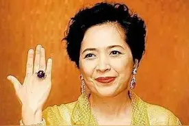 最惨原配：助刘銮雄成富豪反被气出癌症，与女儿决裂后含恨而终图片