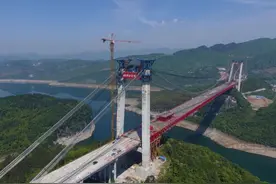 全长1240米，遵义这座高速公路大桥今日合龙，预计2020年正式通车图片