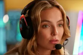 全片22个彩蛋，上映2天票房破亿，性感女神的R级片，堪称年度最佳图片