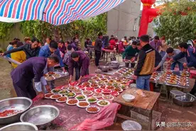 你见过农村最小气的人是什么样子，小气到怎样的程度？不可思议图片