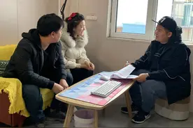 不放鞭炮也喜庆“禁燃令”下德州新人这样结婚图片