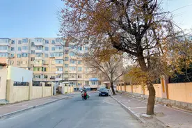 实拍长春伊通河旁的老旧房子，即将被拆迁，却意外成网红打卡点图片