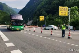 恢复通行！22日8时起，京昆高速西汉段双向恢复货车通行图片