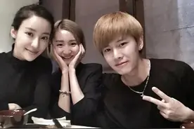 任嘉伦和妻子聂欢早期的甜蜜合照，我能说我真的好羡慕她吗？图片