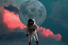 “今晚月色真美~”“是啊！”图片