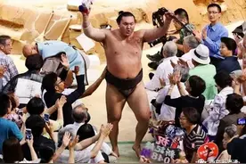 曾感染新冠 相扑史上最强横纲白鹏决定退役图片