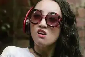 女儿是小棉袄，儿子是门面，《装台》里的顺子幸亏有俩女儿图片