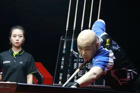 中式台球精英赛！郑宇伯21-16击败殷广楠，手术后首次夺冠图片