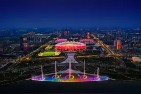 全运盛会在这里开幕！中建八局带你解密西安“钢铁石榴花”建造玄机图片