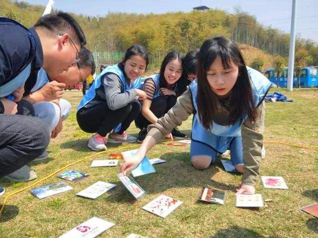 拓展训练项目急速60秒