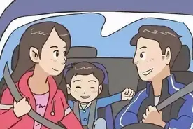 一盔一带丨这些安全带提示贴，你们见到了吗？图片