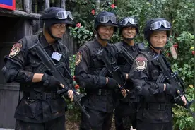 火蓝刀锋，成功人士，应具备的8个基本要素图片