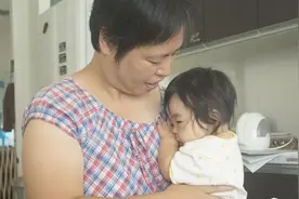 50岁老月嫂：每次上户，最怕我待雇主是家人，却依然得不到信任图片