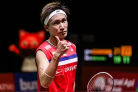 2-0！桃田贤斗晋级决赛，坐稳世界第1，5项决赛对阵：日本队冲4冠图片