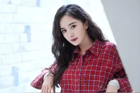 属于理工男的格子衬衫，能有时髦感吗？图片
