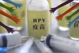 内裤上总是有黄色分泌物，是清洁不到位还是妇科病，具体如何改善图片