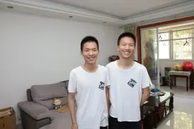 江苏双胞胎兄弟高考都是652，一个清华一个北大，却被质疑分数低图片