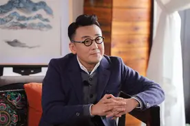 窦文涛在最红火的时候，为什么离开凤凰台了？视频封面