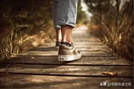 人生路上，鞋要合脚，人要合拍图片