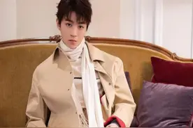 那个耀眼男孩的蜕变—王俊凯图片