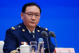 武汉活跃着20支“119突击队”最多一天转运789名病人图片