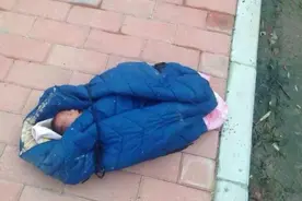 女博士被收养24年，亲生父母拿50万上门认亲，她是怎么选的？图片