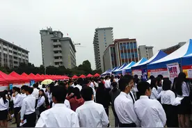 这么多黑心劳务中介，法律为什么不制裁？图片