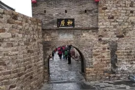 神垕古镇，位于禹州市西南30公里处，是驰名中外的钧瓷文化发祥地图片
