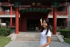 “99.9%的北大学生都很普通”，只靠努力就能考北大？网友：不信图片